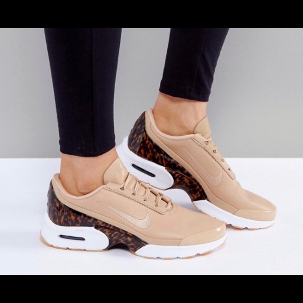 NIKE AirMax Jewell XL - *Limited Edition*